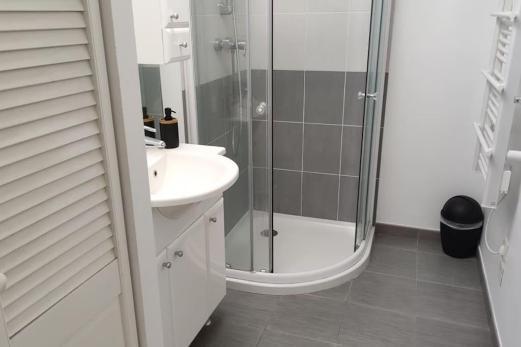 Maison De Ville 600 M Du Marche La Rochelle  Kültér fotó