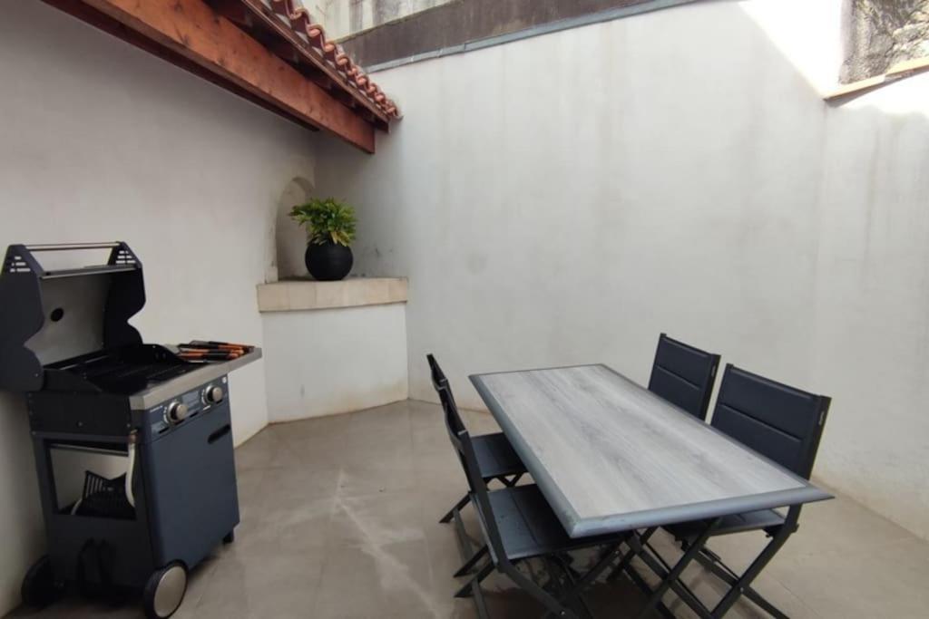 Maison De Ville 600 M Du Marche La Rochelle  Kültér fotó